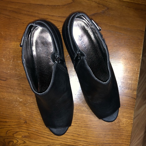 Madden Girl - Black Buckle Open Toe Heels - Picture 3 of 5